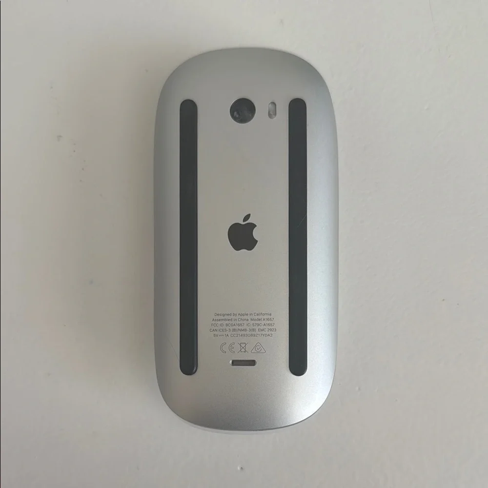 Apple Magic Mouse - White